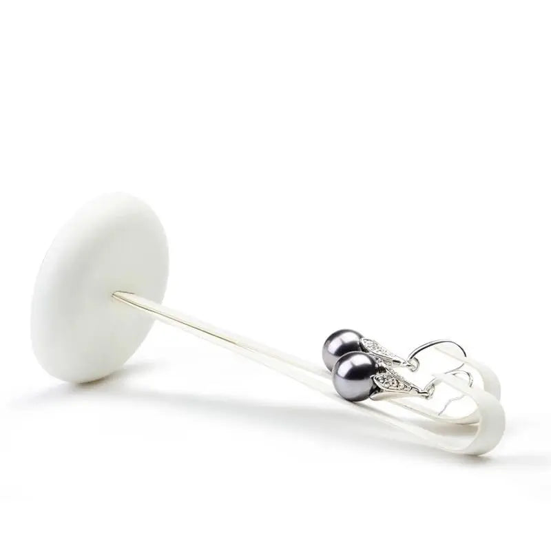 New Fashion Black White V Shape PU Leather Creative Earrings Display Holder Earrings Display Stand Earrings Rack Jewelry Display