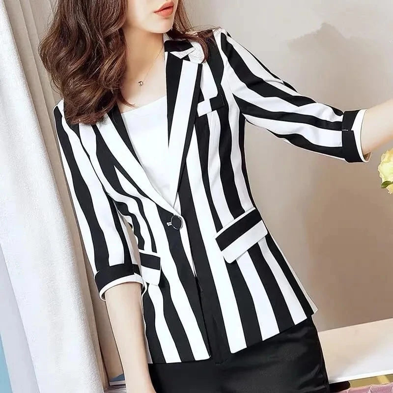 Striped Small Suit Jacket Women's Fashion Coat Top 2023 Spring Autumn New Suits Slim Waist Short Top Women Blazer